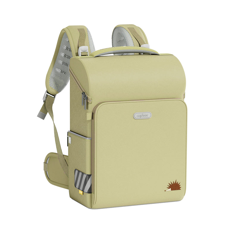 3D mugursoma ar atvieglojumu jostasvietā: sulīgi zaļa