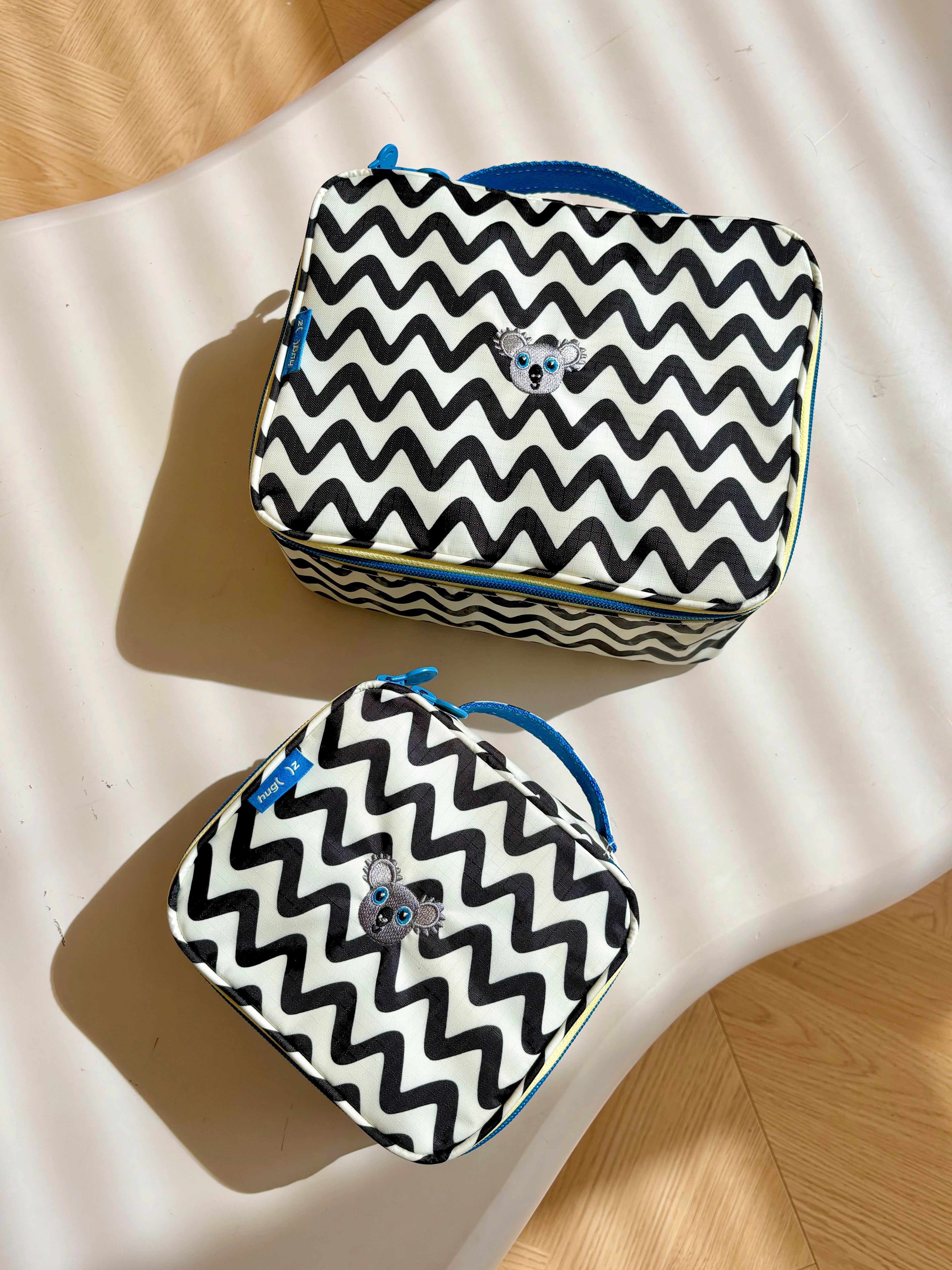 Daugiafunkcinis dėklas B&amp;W Koala