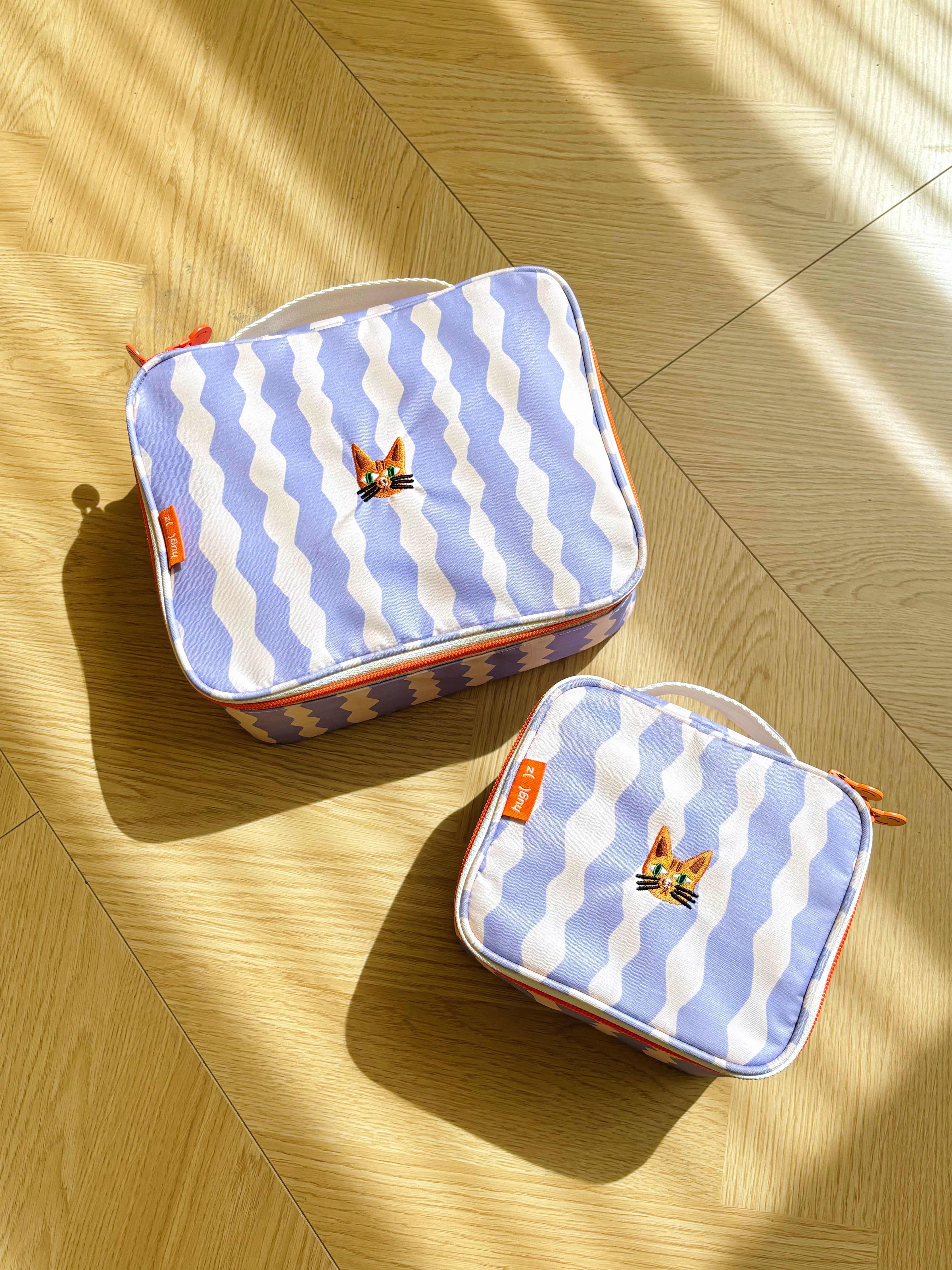 Daugiafunkcinis dėklas Violetinis katinėlis