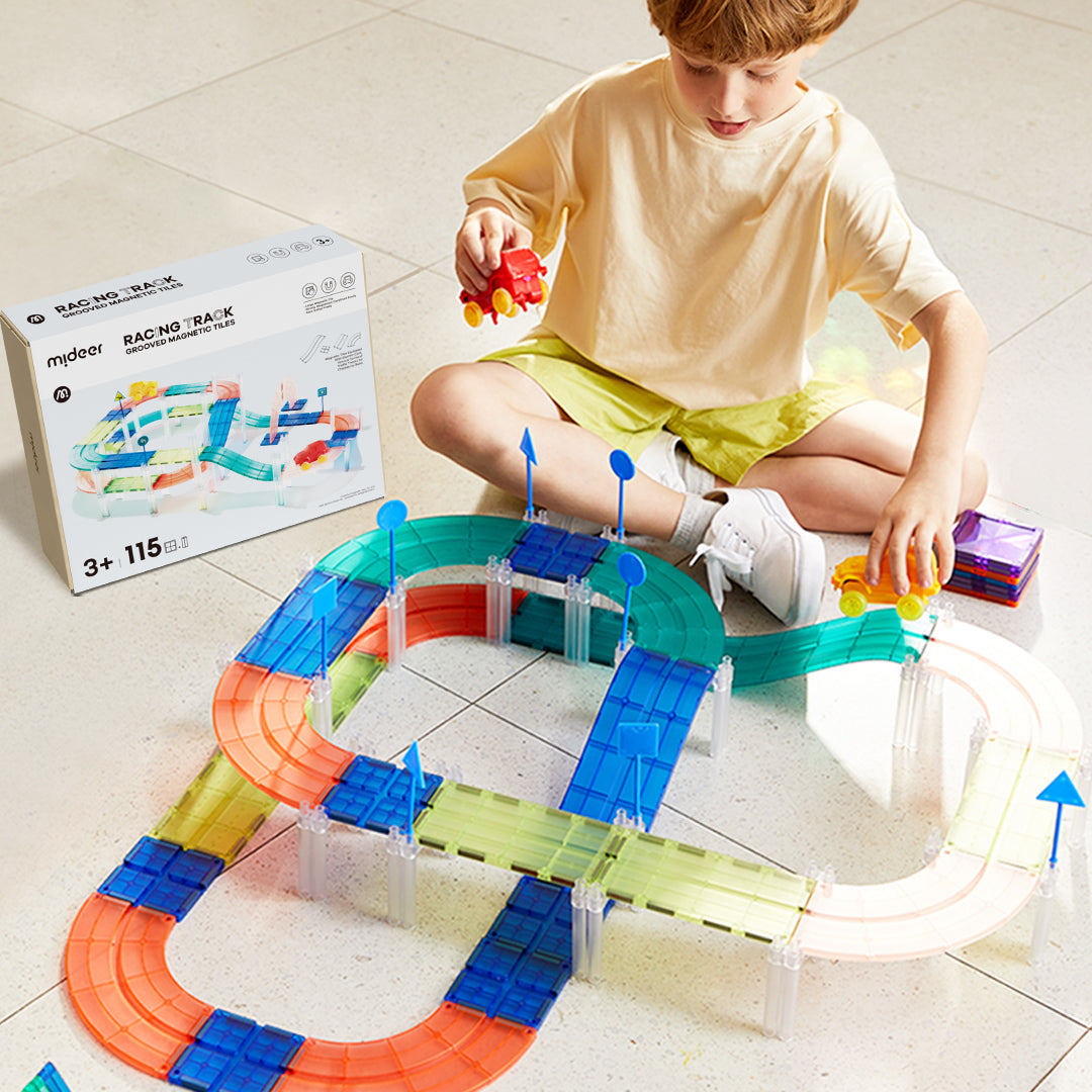 Magnetic Building Set – Racing Track with Electric Cars