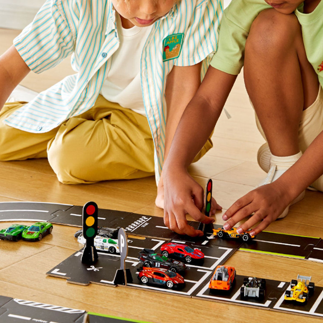 Miesto kelių eismo dėlionė